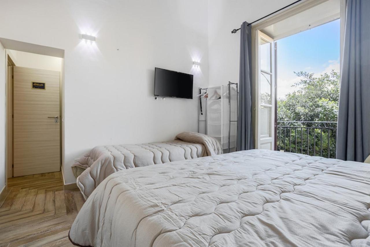 Bed and Breakfast Calypso Il Binario Elegance Palermo Exterior foto