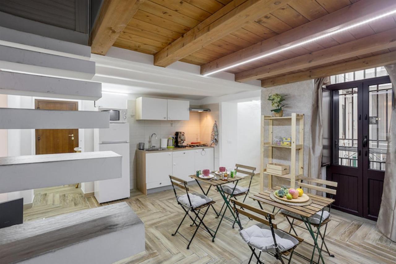 Bed and Breakfast Calypso Il Binario Elegance Palermo Exterior foto